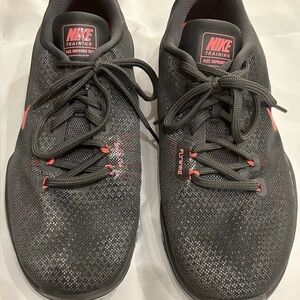Nike Flex Supreme TR 5 Flywire Training Shoes Women’s 10 Black Pink
